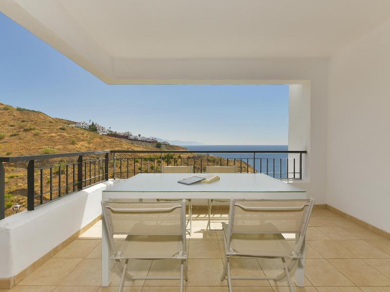 Olée Nerja Holiday Rentals by Fuerte Group Torrox Extérieur photo